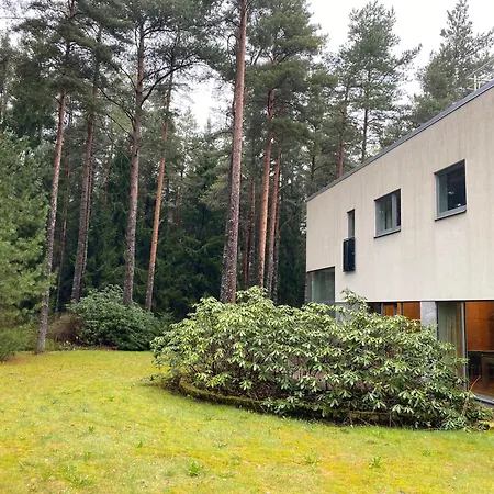 Kakumaee Raba - Puhkemaja Basseiniga Tallinnas