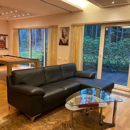 Kakumaee Raba - Puhkemaja Basseiniga Tallinnas Puhkemaja Tallinn