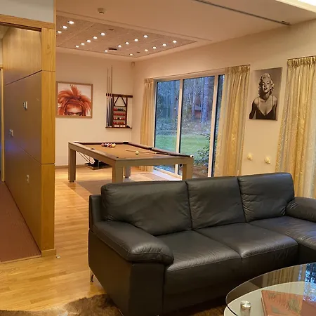 Kakumaee Raba - Puhkemaja Basseiniga Tallinnas Tallinn