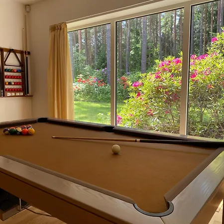 Vakantiehuis Kakumaee Raba - Puhkemaja Basseiniga Tallinnas Tallinn