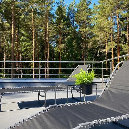 Kakumaee Raba - Puhkemaja Basseiniga Tallinnas