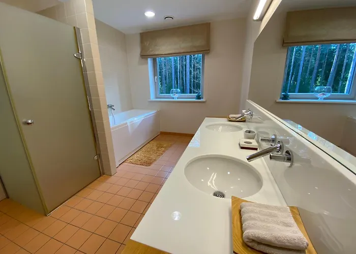 Puhkemaja Kakumaee Raba - Puhkemaja Basseiniga Tallinnas Tallinn