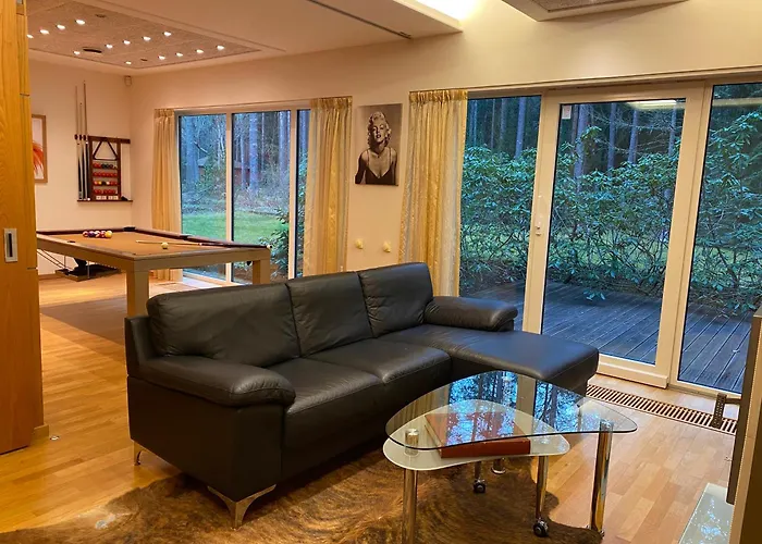 Kakumaee Raba - Puhkemaja Basseiniga Tallinnas Puhkemaja Tallinn