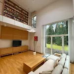 Kakumaee Raba - Puhkemaja Basseiniga Tallinnas *