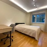 Kakumaee Raba - Puhkemaja Basseiniga Tallinnas 度假居