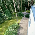 Kakumaee Raba - Puhkemaja Basseiniga Tallinnas 度假居