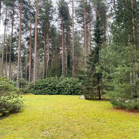 Kakumaee Raba - Puhkemaja Basseiniga Tallinnas