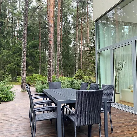 Kakumaee Raba - Puhkemaja Basseiniga Tallinnas