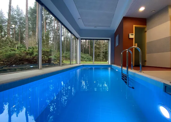 Kakumaee Raba - Puhkemaja Basseiniga Tallinnas