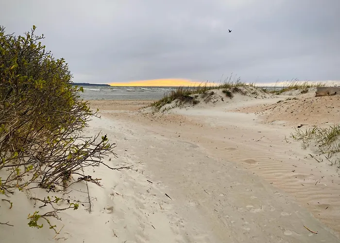 Kakumaee Raba - Puhkemaja Basseiniga Tallinnas Semesterbostad