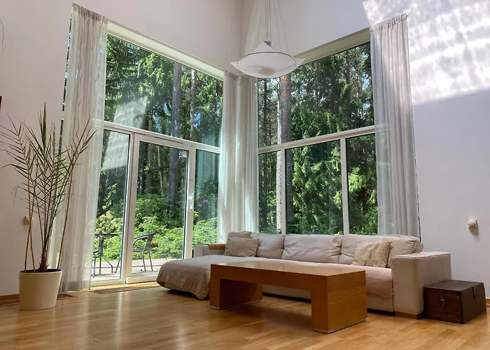 Kakumaee Raba - Puhkemaja Basseiniga Tallinnas Semesterbostad