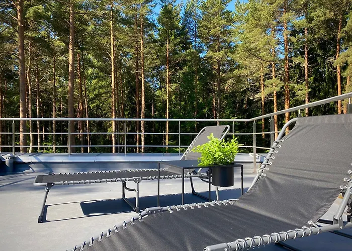 Kakumaee Raba - Puhkemaja Basseiniga Tallinnas